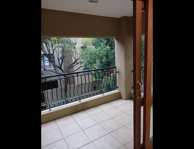 1 BEDROOM PROPERTY TO RENT IN PINESLOPES